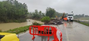 frana sulla statale 306, e conseguente interruzione della connettività dalla fibra ottica nella vallata del Senio